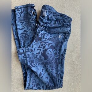 Nicole Miller New York Active Leggings Size M